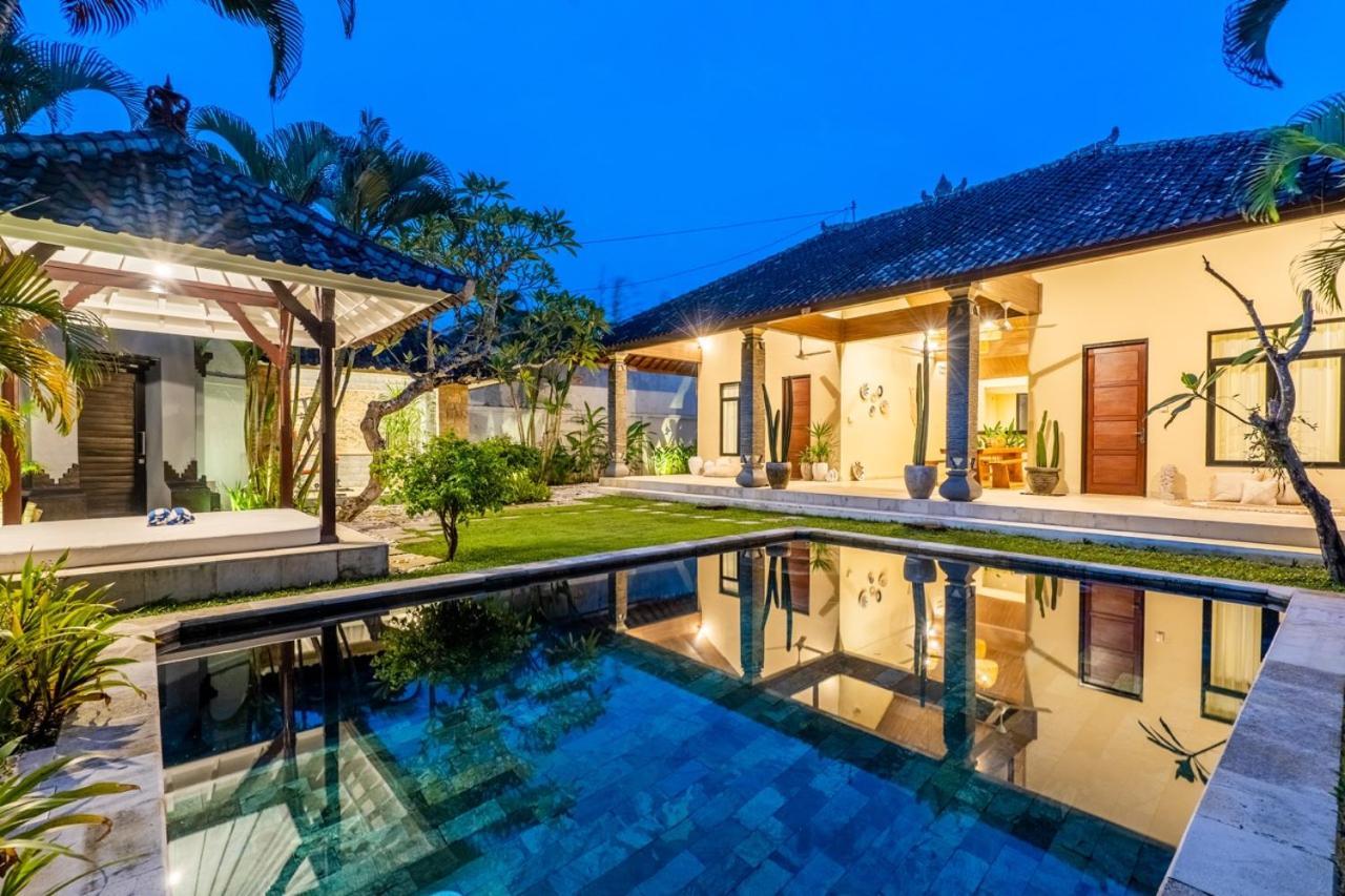 Villa Damai Oasis In The Heart Of Seminyak Buitenkant foto